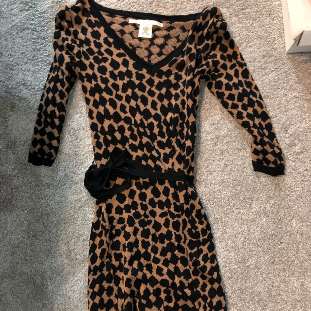 Printed sweater dress